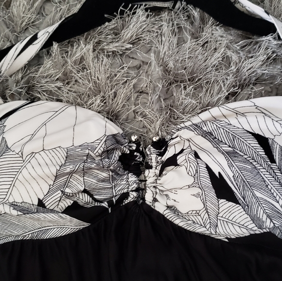 Kristin Davis halter full length sun dress - Picture 3 of 4